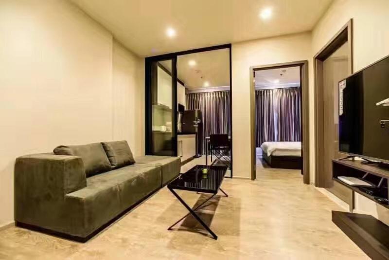 The Base Central Pattaya Exterior photo